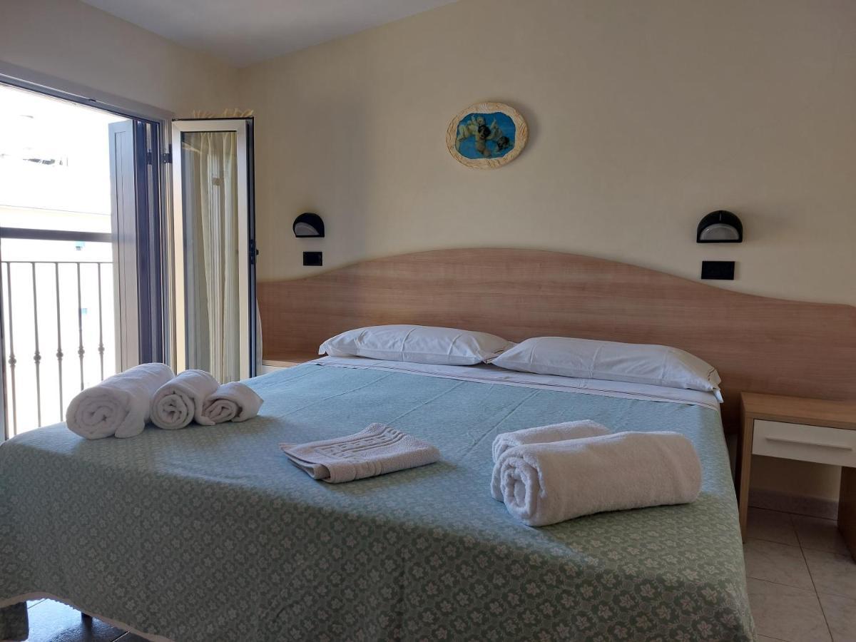 Hotel Villa Aurora Bellaria-Igea Marina Zewnętrze zdjęcie