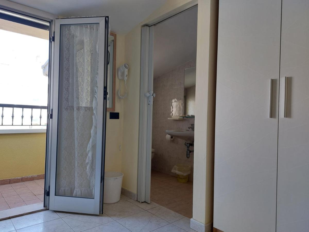 Hotel Villa Aurora Bellaria-Igea Marina Zewnętrze zdjęcie