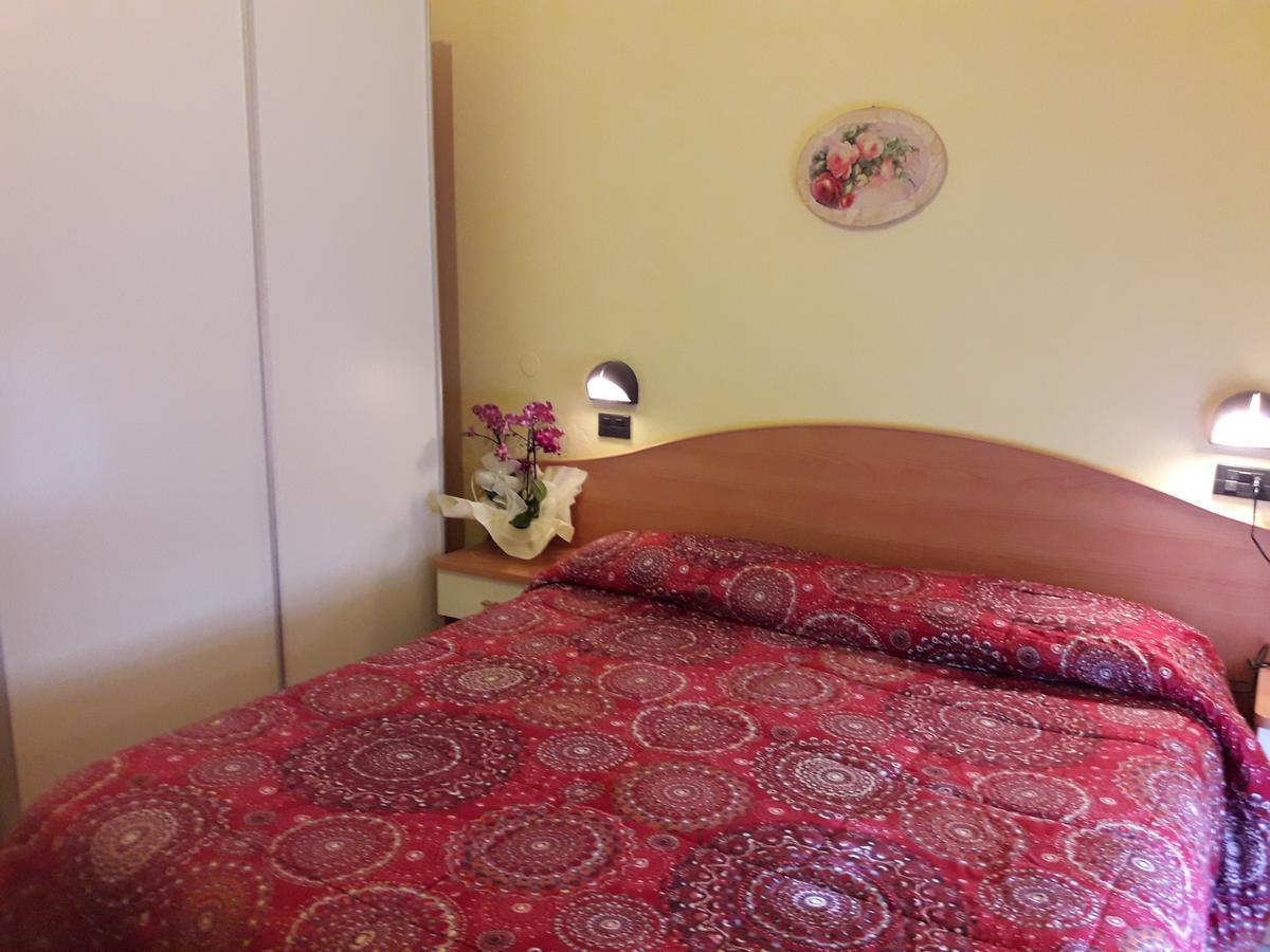 Hotel Villa Aurora Bellaria-Igea Marina Zewnętrze zdjęcie