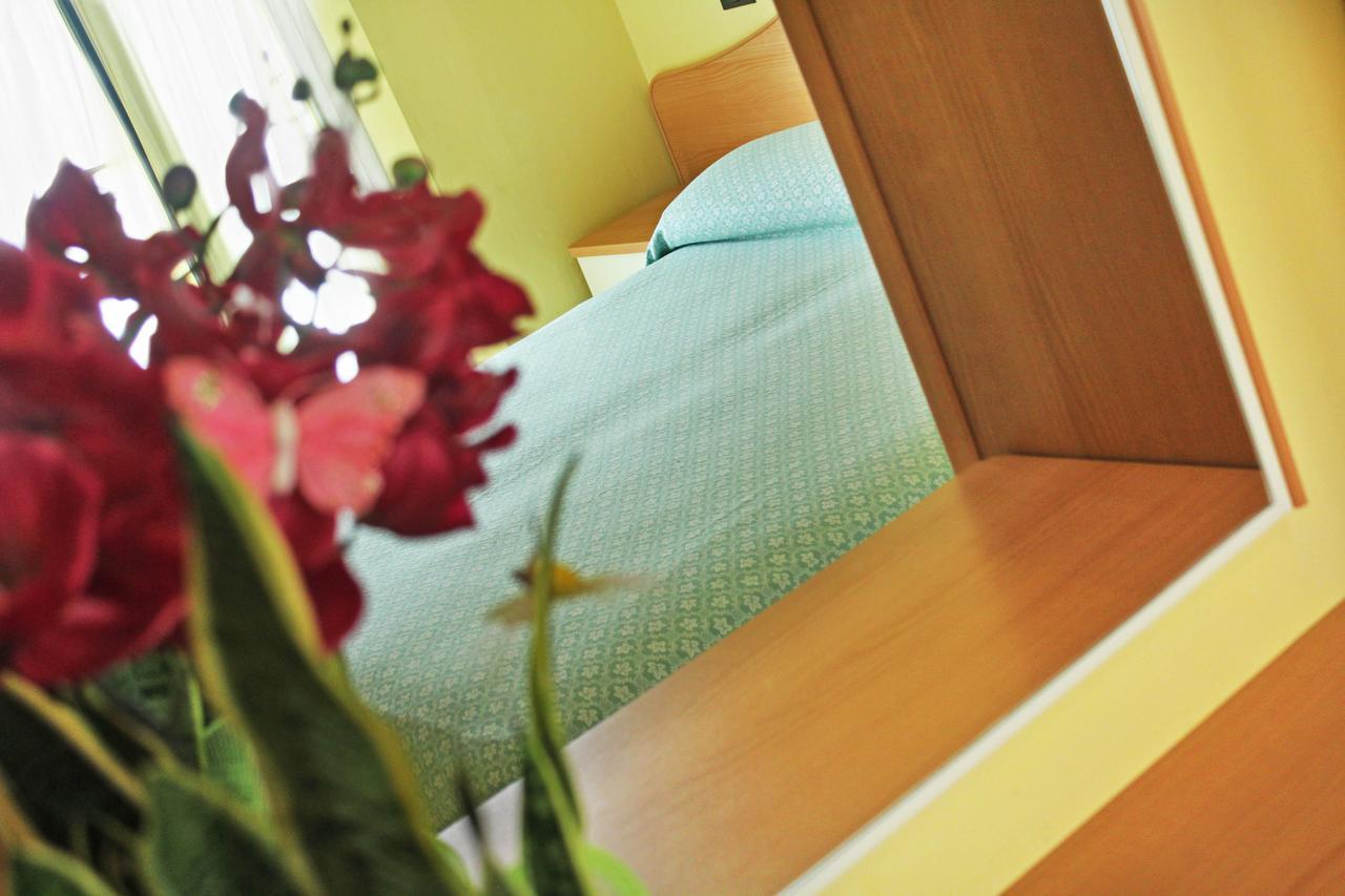 Hotel Villa Aurora Bellaria-Igea Marina Zewnętrze zdjęcie